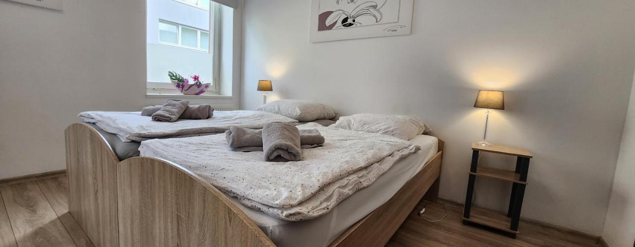 Elena Flat Orchidee Duisburg Zentrum Exterior photo