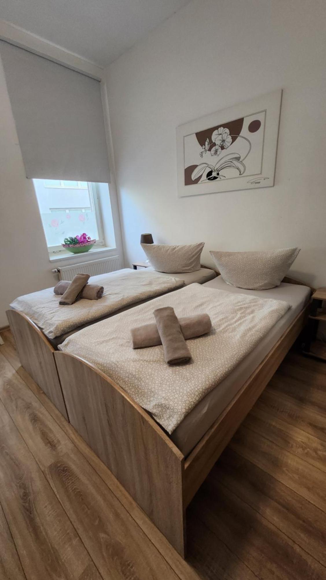 Elena Flat Orchidee Duisburg Zentrum Exterior photo